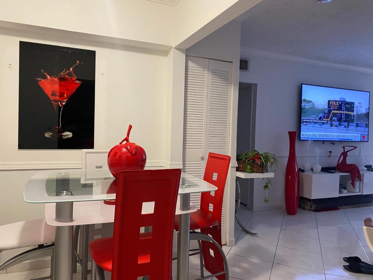 Апартаменты Beautiful House 7 Min From Miami Airport W Free Parking Экстерьер фото