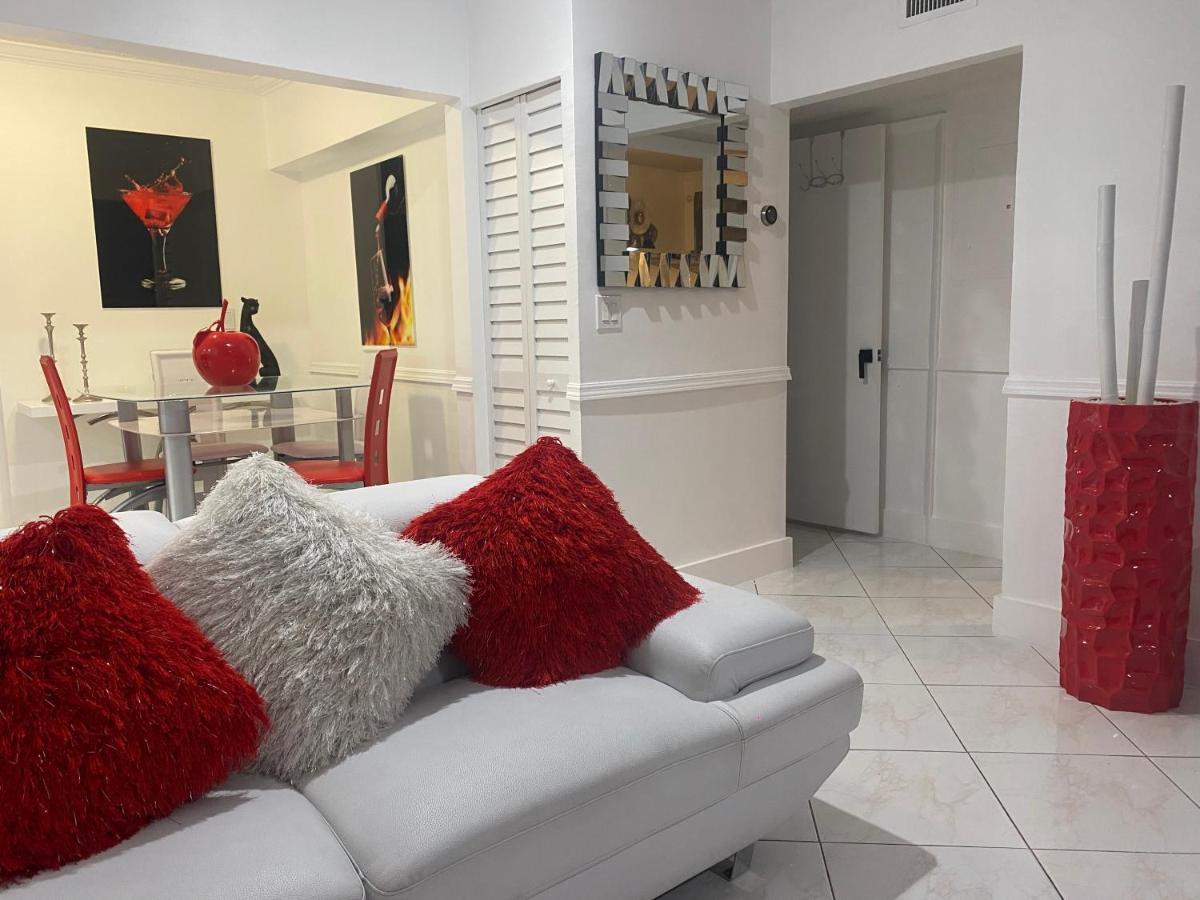 Апартаменты Beautiful House 7 Min From Miami Airport W Free Parking Экстерьер фото