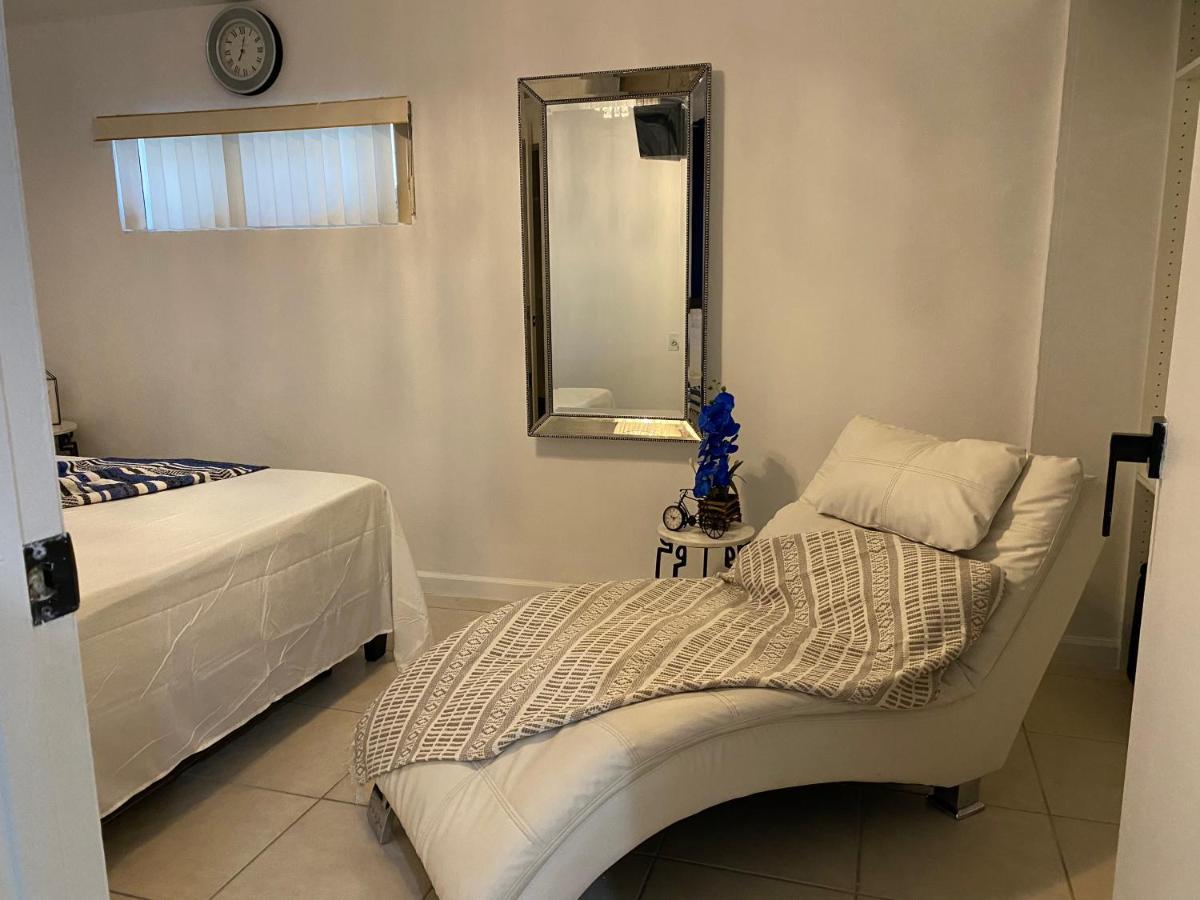Апартаменты Beautiful House 7 Min From Miami Airport W Free Parking Экстерьер фото