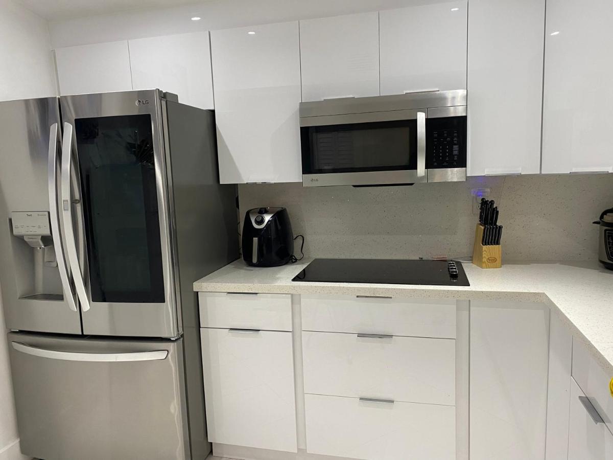 Апартаменты Beautiful House 7 Min From Miami Airport W Free Parking Экстерьер фото
