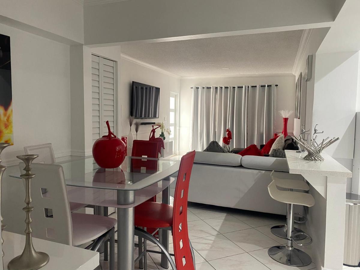 Апартаменты Beautiful House 7 Min From Miami Airport W Free Parking Экстерьер фото